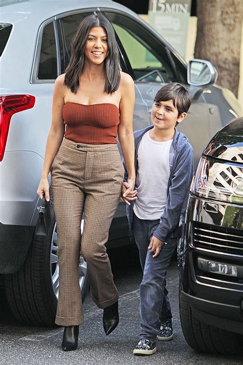 mason kardashian versace|Kourtney Kardashian's Son Mason Disick Gifted $3,000 Versace .